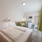 Apartament Centrum Apartmanhaz *