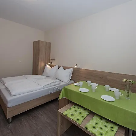 Centrum Apartmanhaz 公寓 *