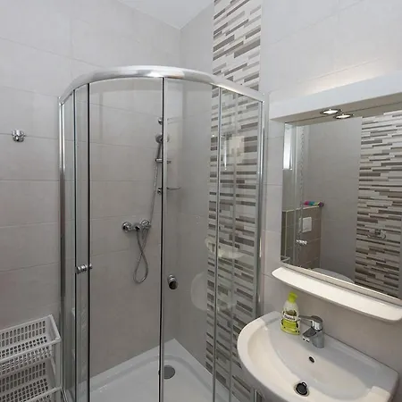 Centrum Apartmanhaz Appartement Balatonboglár