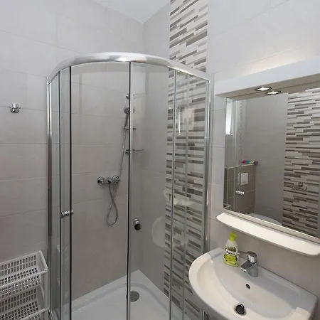 Centrum Apartmanhaz Appartement Balatonboglár