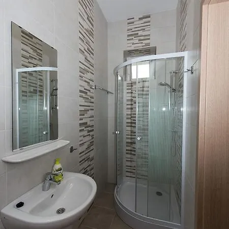 Centrum Apartmanhaz *